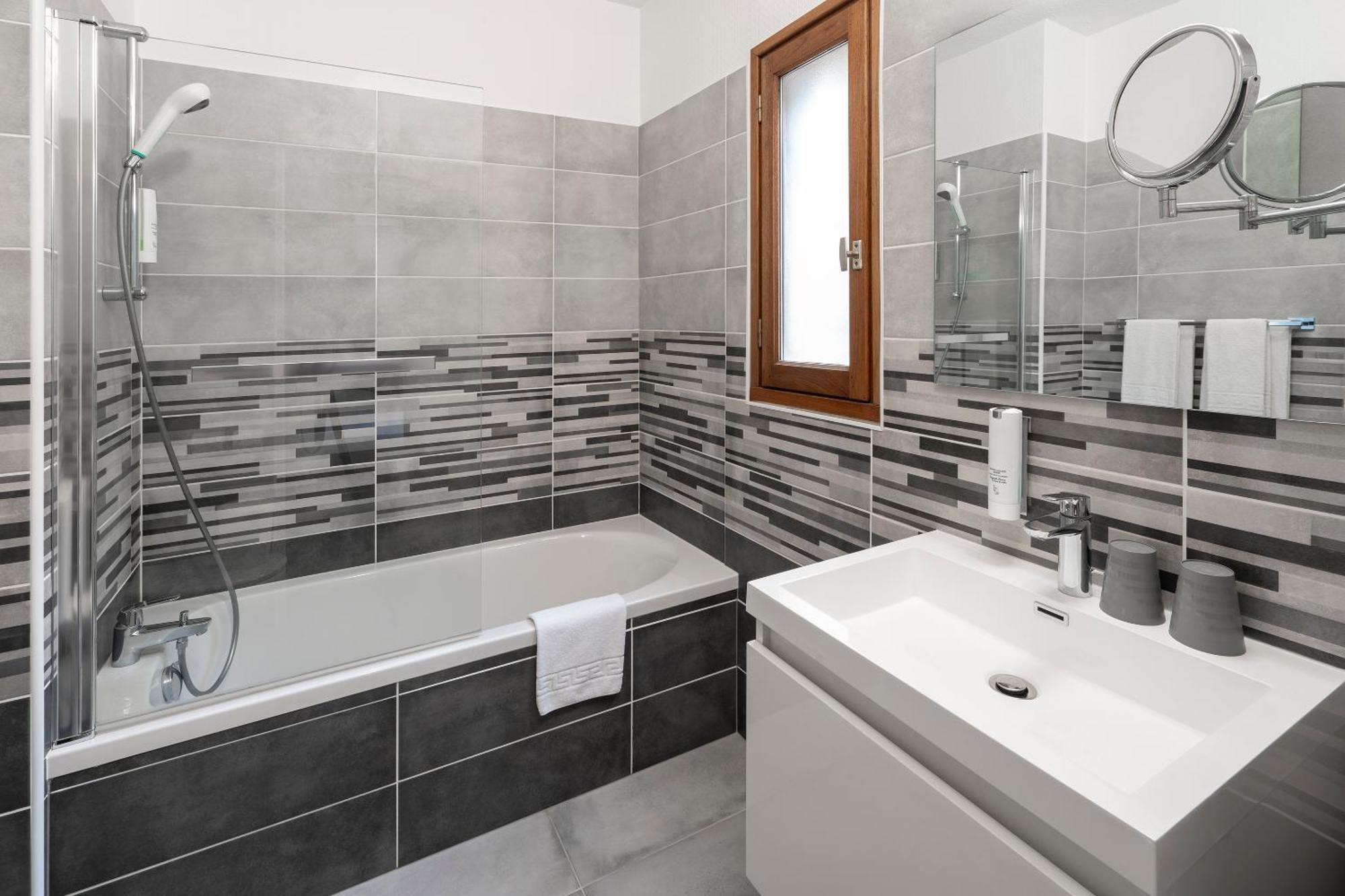 Sure Hotel By Best Western Saintes Dış mekan fotoğraf